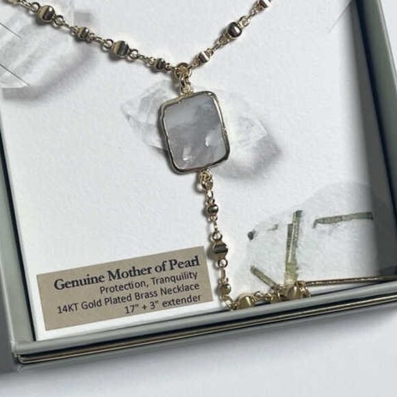 Eterno Amore Gemma Lariat Necklace - Mother of Pearl - Picture 2 of 2